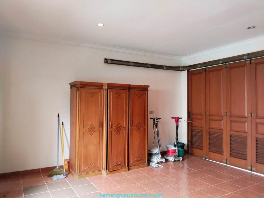 4 Bedroom House for Rent in Cipete Compound