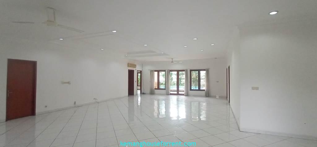 4 Bedroom House for Rent in Kemang Utara