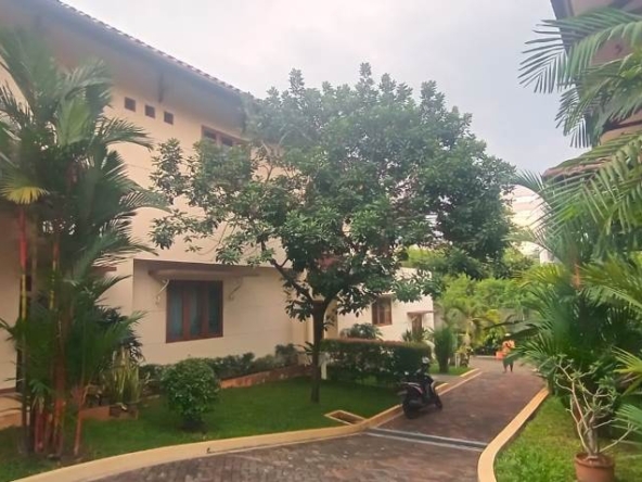 Compound House for Rent in Pejaten Barat Near AIS