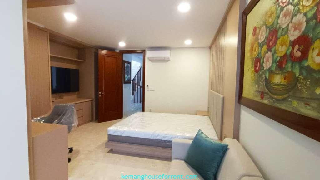 Dijual Rumah Fully Furnished di Kemang Selatan Jakarta Selatan
