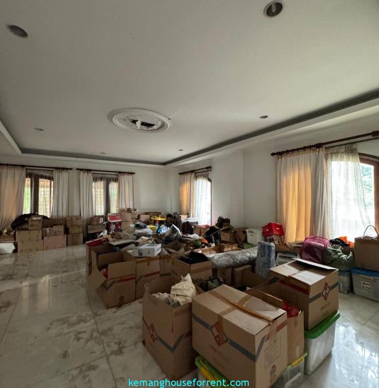 Dijual Rumah Hitung Tanah Pondok Indah Jakarta Selatan