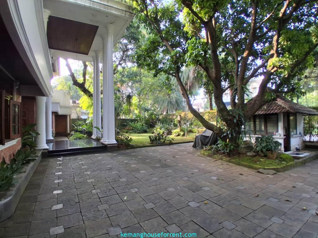 Dijual Rumah Mewah di Gedung Hijau Raya Pondok Indah