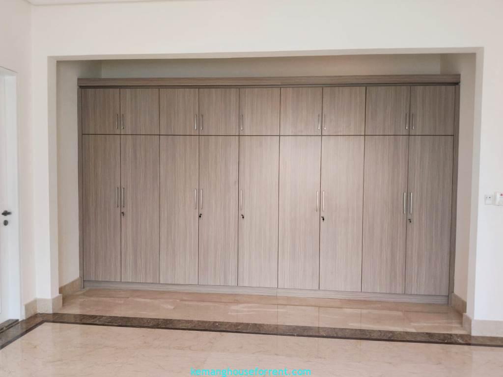 Disewakan Rumah Compound Cipete 5 Kt