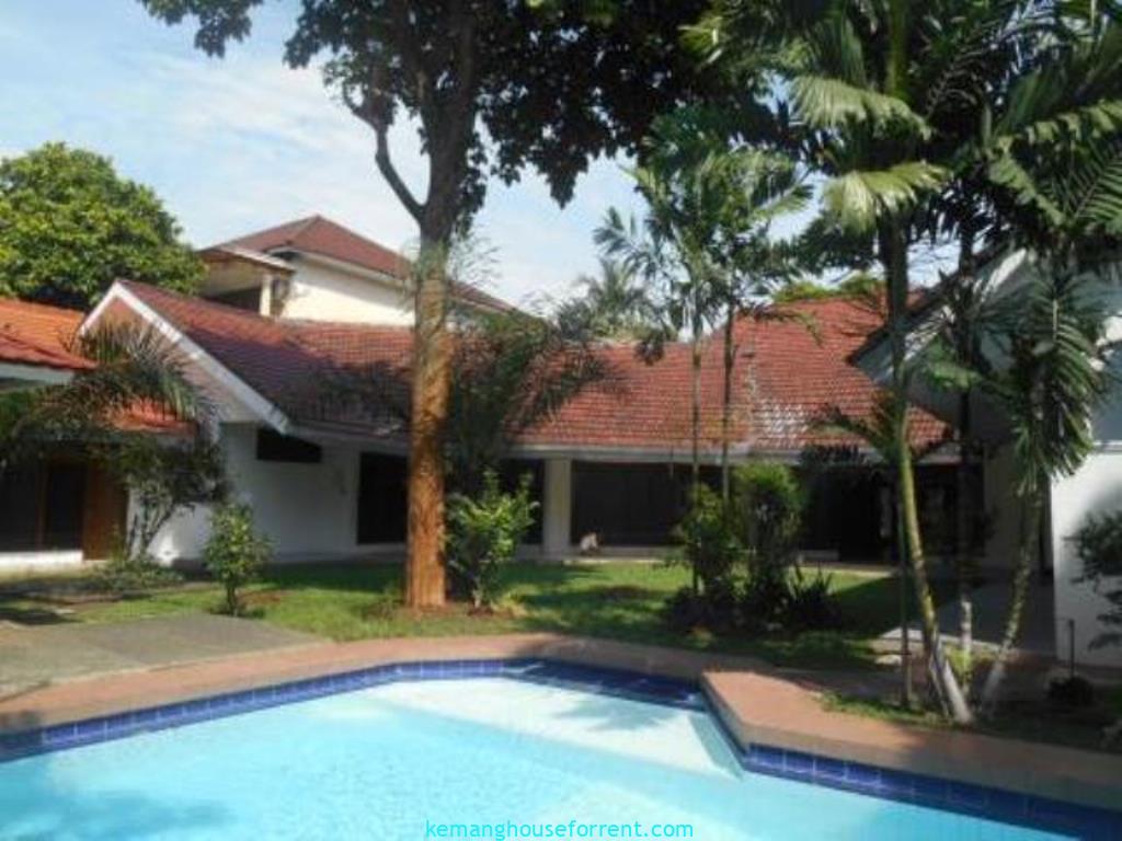 Disewakan Rumah Kantor di Kemang Jakarta Selatan