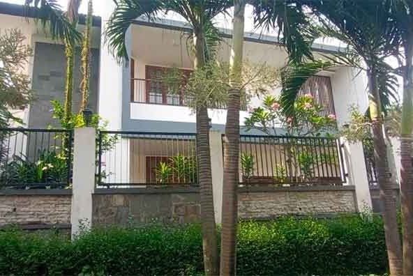 Elegant 5-Bedroom Residence for Lease in Kencana Pondok Indah