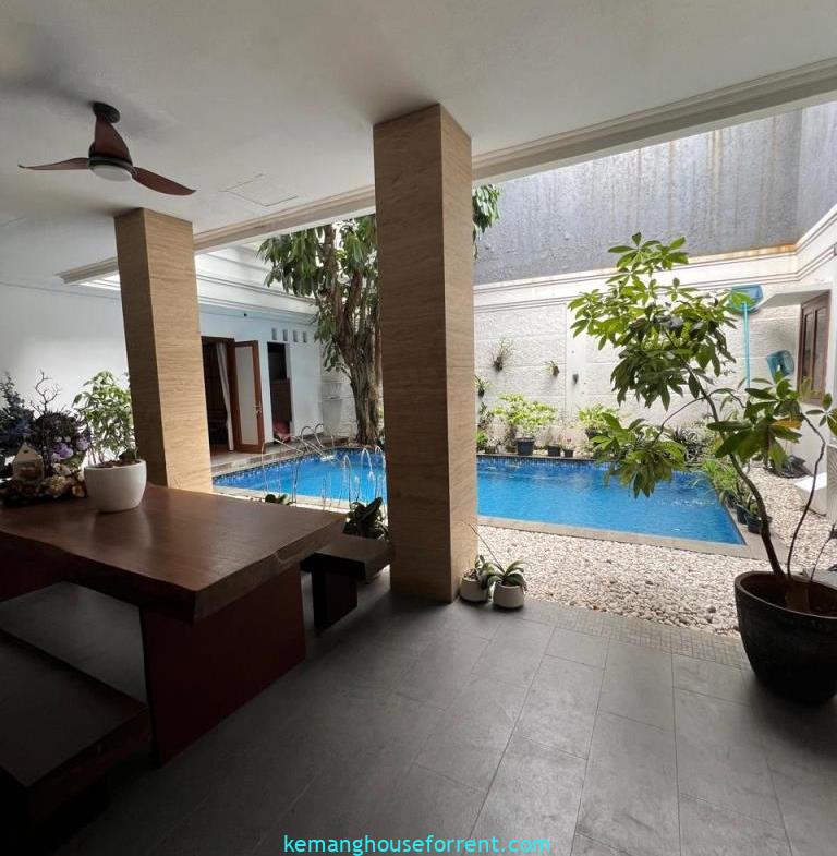 Jual Rumah Mewah Dekat Bukit Golf Pondok Indah