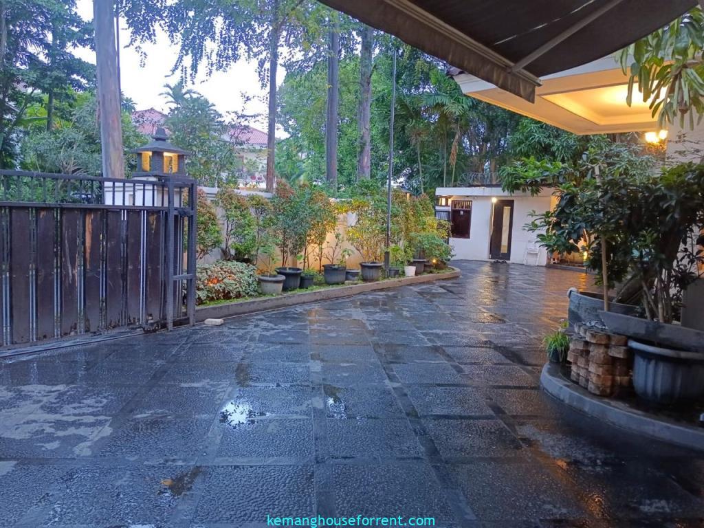 Jual Rumah Mewah Dekat Bukit Golf Pondok Indah