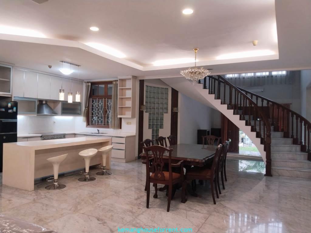 Luxury House for Rent Kencana Pondok Indah 5BR
