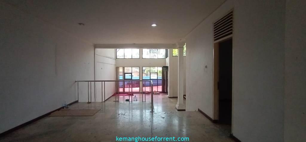 Sewa Rumah Kantor Kemang Utara Jakarta Selatan