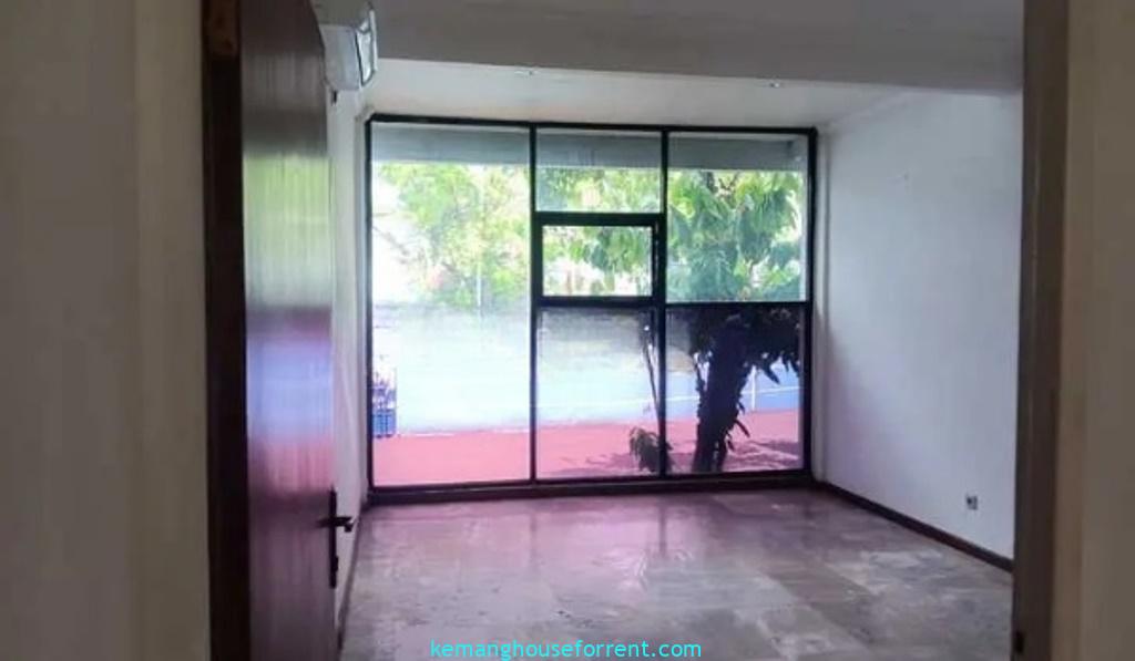 Sewa Rumah Kantor Kemang Utara Jakarta Selatan