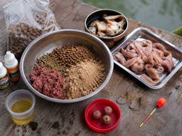 umpan mancing ikan bawal di kolam