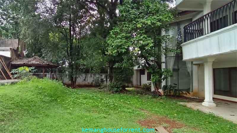 Dijual Rumah Hitung Tanah di Kemang Timur Raya Jakarta Selatan