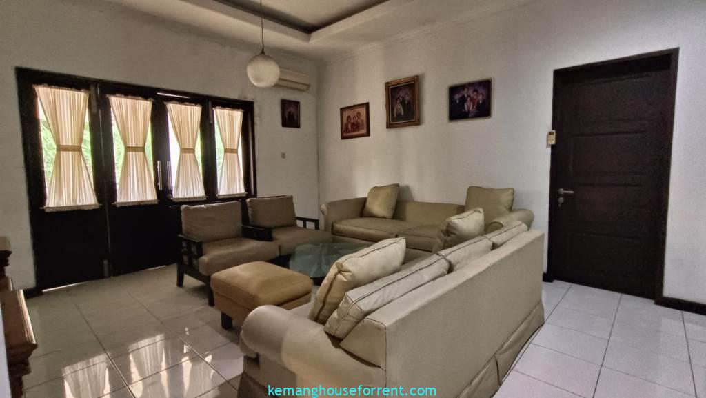 Jual Rumah Graha Taman Bintaro Sektor 9