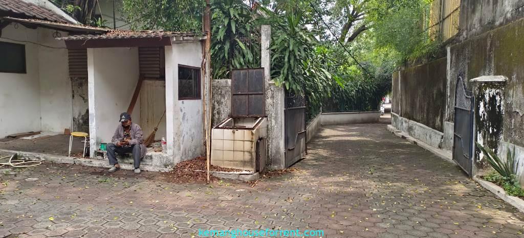 Jual Rumah Hitung Tanah di Kemang Timur Jakarta Selatan