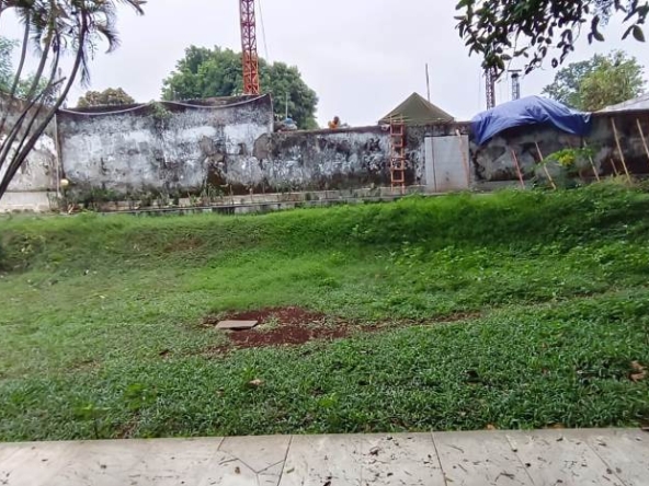 Jual Rumah Hitung Tanah di Kemang Timur Jakarta Selatan