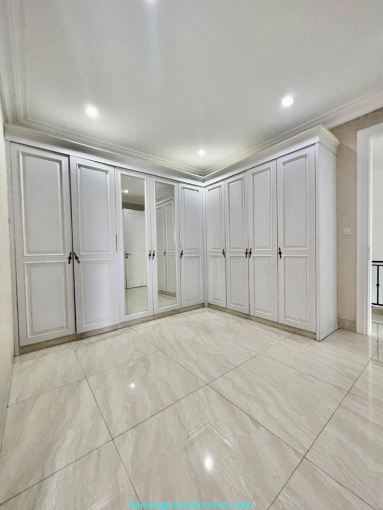 Luxury Townhouse for Rent in Kemang Selatan