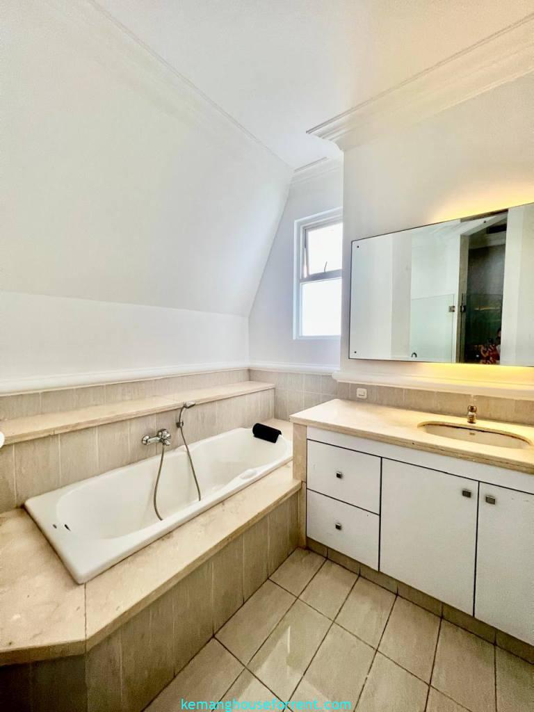 Luxury Townhouse for Rent in Kemang Selatan