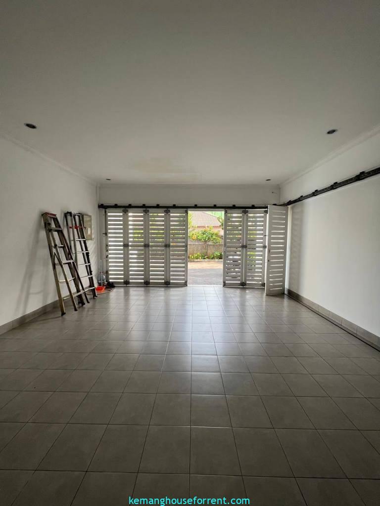 Luxury Townhouse for Rent in Kemang Selatan