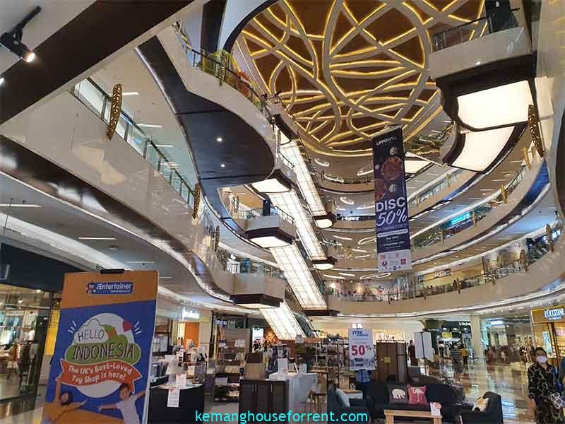 ada apa saja di kemang village mall