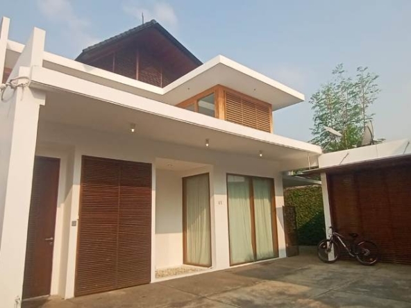 Townhouse for Rent in Kemang Utara